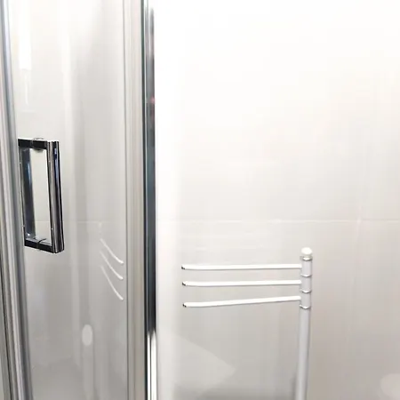 Gh Lorvand Affittacamere